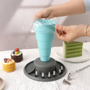 Retractable Icing Cake Decorating Bag Stand Whipped Cream Baking Accessories for Cakes   Cupcakes